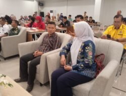 Ketua Bawaslu Kota Bengkulu Rayendra Pirasad mengikuti kegiatan sosialisasi Pencalonan Anggota Wakil Rakyat