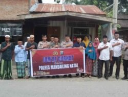 Kabag Ren dan Kasat Binmas Polres Madina Laksanakan Jumat Curhat di Panyabungan Timur