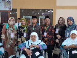75 Calhaj Asal Tapteng di Berangkatkan dari Embarkasih Asrama Haji Medan
