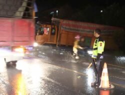 Pasca Banjir Bandang di Sembahe, Kapolrestabes Medan Pantau Jalur Medan – Berastagi