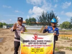 Bhabinkamtibmas Batu Merah Sosialisasikan Saber Pungli kepada warganya