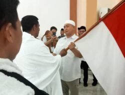 Bupati Labura Hendriyanto Sitorus Lepas Calhaj Kloter 22