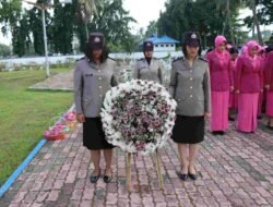 Memperingati Hari Bhayangkara Ke 77, Polresta Deli Serdang Laksanakan Upacara Ziarah Makam Pahlawan