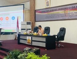 Ketua Bawaslu Kota Rayendra Pirasad menjadi Narasumber dalam kegiatan Rakernis Bid Propam Polda Bengkulu