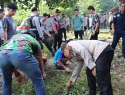 Kapolres Ogan Ilir Pimpin pembersihan sampah di Pasar Permata Baru.