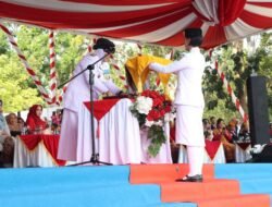 Kapolresta Barelang Mengikuti Upacara Penaikan Bendera HUT RI Ke-78 Tingkat Kota Batam