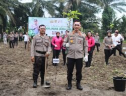 Rayakan Hut RI Ke 78, jajaran Polresta Deli Serdang laksanakan giat Penanaman Pohon Dengan Serentak