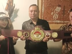 Ronny Surya Salah Satu Putra Terbaik Kaltim Jadi Promotor Tinju Nasional Sabuk Emas Presiden RI