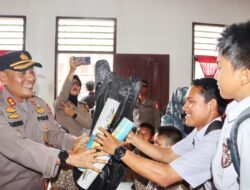 Memperingati HAN 2023 Kapolres PSP Bagikan Alat Olahraga untuk Anak-Anak SLB di Hutaimbaru