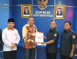 Persiapan Pilkada Serentak 2024, Ketua dan Anggota Bawaslu lakukan Hearing dengan Pimpinan DPRD Kota Bengkulu