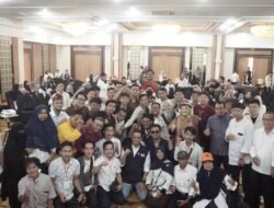 Gathnas TurunTangan VIII Sukses Digelar, Anies Semoga Semakin Banyak Relawan yang Membantu Orang Baik Masuk Politik