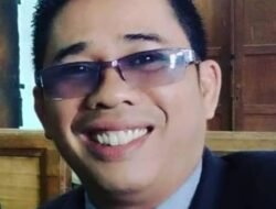 Negeri Para Saudagar & Raja Politik oleh Elfahmi Lubis