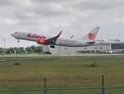 Jelang Lebaran Kenaikan Signifikan Pemudik padati Bandara Syamsudin Noor.