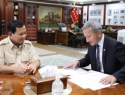 Menhan Prabowo Terima Kunjungan Kehormatan Menlu Singapura