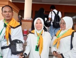 Sayang anak tunggal, Najwa Tadzkia Menjadi Calhaj Termuda