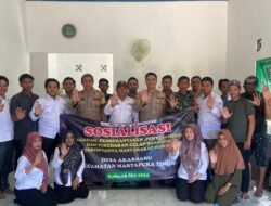 Sosialisasi Polsek Martapura Timur Bersama Warga Akar Baru Tentang Bahaya Narkoba