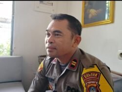 Peziarah Di Mintai Uang Bunga Oleh Pengelola Makam Satu Juta, Kapolsek Astambul Buka Suara