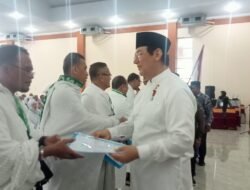 DR. Rahmadsyah Melepas Jamaah Calhaj Kloter 19 Sumut