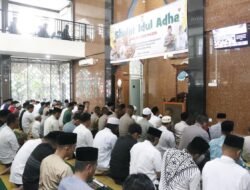 Polresta Barelang Gelar Shalat Idul Adha 1445 Hijriah dan Pemotongan Hewan Qurban