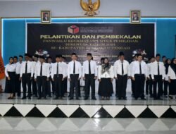 Evi Kusnandar Pimpin Pelantikan 33 Anggota Panwaslu Kecamatan Se-Kabupaten Benteng