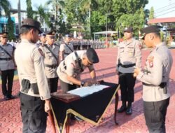 Bertempat di Lapangan Bhayangkara, Kapolres Karimun Pimpin Sertijab para Jajaran 