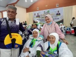 Jemaah Haji Kloter 17 Debarkasi Medan Tiba di Tanah Air