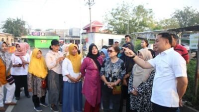Wali Kota Eri Sidak Pelebaran Jalan di Simpang Lima Keputih, Sudah Tak Macet Setelah 15 Tahun
