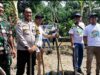 PDAM Surya Sembada Surabaya Ajak Rekan Media Tanam Pohon di Sumber Plintahan