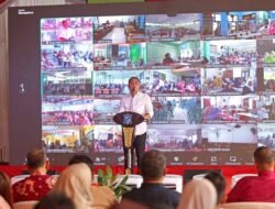 Wali kota Surabaya Eri Cahyadi Gelar Masa Orientasi Bagi Ribuan Orang Tua, Minta Jaga Kesehatan Mental Peserta Didik