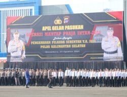 Kapolda Kalsel buka Apel Gelar Pasukan Mantap Praja Intan 2024, Pastikan Keamanan Pilkada