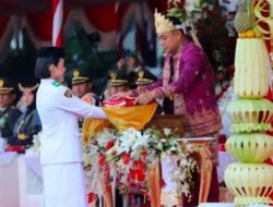 HUT RI ke-79, Eri Cahyadi Ajak Warga Surabaya Jaga Semangat dan Api Perjuangan Pahlawan
