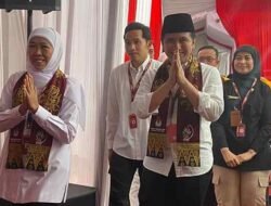 Khofifah-Emil Dardak Resmi Daftar Pilgub Jatim, Datang ke KPU Jatim