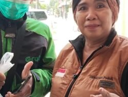 Gerakan Emak Emak Tanpa Batas, Siapkan Makan Gratis Di Jumat Barokah Untuk Warga