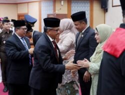 Sekda Batam Ucapakan Selamat Kepada Pimpinan Difinitif DPRD Kota Batam