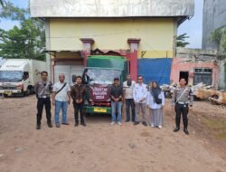 Polres Banjarbaru Kawal Kotak Suara  Menuju Gudang Logistik