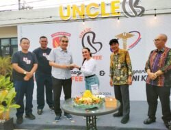 Uncle B Coffee Gandeng Lanud Sjamsudin Noor Baksos Khitanan Massal