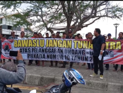 Rumah dinas wakil walikota banjarbaru  Terpasang APK, Berharap Bawaslu Segera Ambil Tindakan Tegas