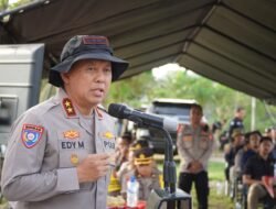 Dukung Ketahanan Pangan Nasional, Kakorbinmas Baharkam Polri Semai Padi di Kulonprogo