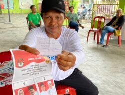 TPS 01 Kelurahan Guntung Paikat Temukan Surat Kaleng Dalam Kotak Suara, Ini Isi Surat Tersebut