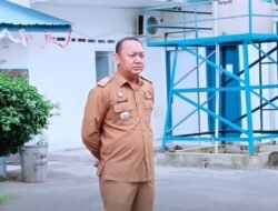 Dikonfirmasi Kekurangan Penerimaan Retribusi Pelayanan Parkir di Tepi Jalan Umum, Camat Lubuk Pakan Klabui Wartawan