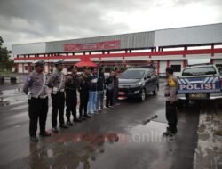 Padal Polres Kotim Berikan Arahan kepada Petugas Pengawal Kotak Suara PSU Pilkada 2024