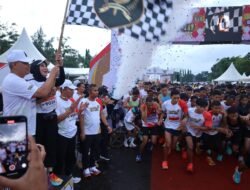 Ribuan Peserta Lari  Bah49ia Run Hadir Di Acara SIP 49 WAS Polda Kalsel