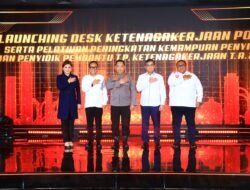 Kapolri Resmikan Desk Ketenagakerjaan Demi Beri Jaminan Perlindungan Kaum Buruh