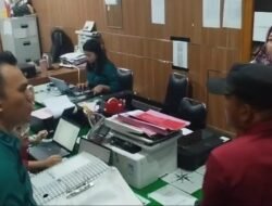 Diduga Perjadin Fiktif, Kejari Geledah Kantor Sekretaris DPRD Bengkulu Utara
