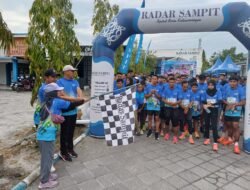 Kapolres Kotim Turut Memeriahkan Radar Sampit Fun Run 2025 untuk HUT Kotim ke-72