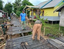 Satgas TMMD Kodim 1015/Sampit Mulai Laksanakan Perbaikan Jalan Gantung