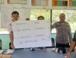 Polsek Bukit Batu Berikan Rasa Aman Saat Pemilihan Ketua RT Di Tumbang Tahai 