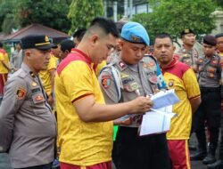 Sipropam Polresta Palangka Raya Cek Absensi dari Setiap Satfung