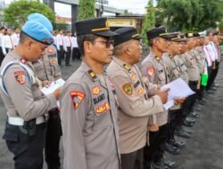 Cegah Pelanggaran, Wakapolresta Polresta Palangka Raya Cek Anggota Pada Apel Pagi