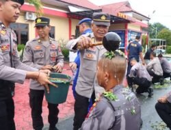 Apel Tradisi Penyambutan Perwira Dan Bintara Baru Polres Katingan